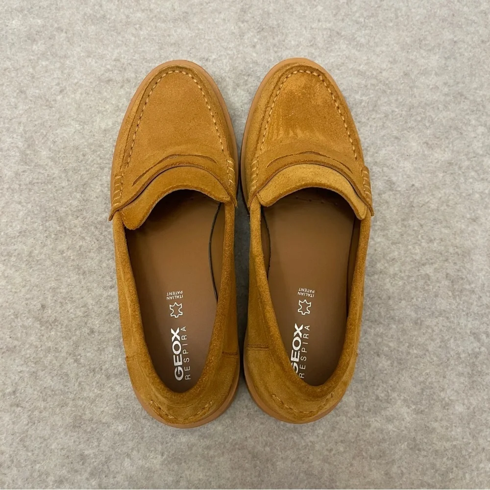 Geox Spherica D25QRA Yellow Suede Penny Chunky Loafers Womens size EURO 39 US9